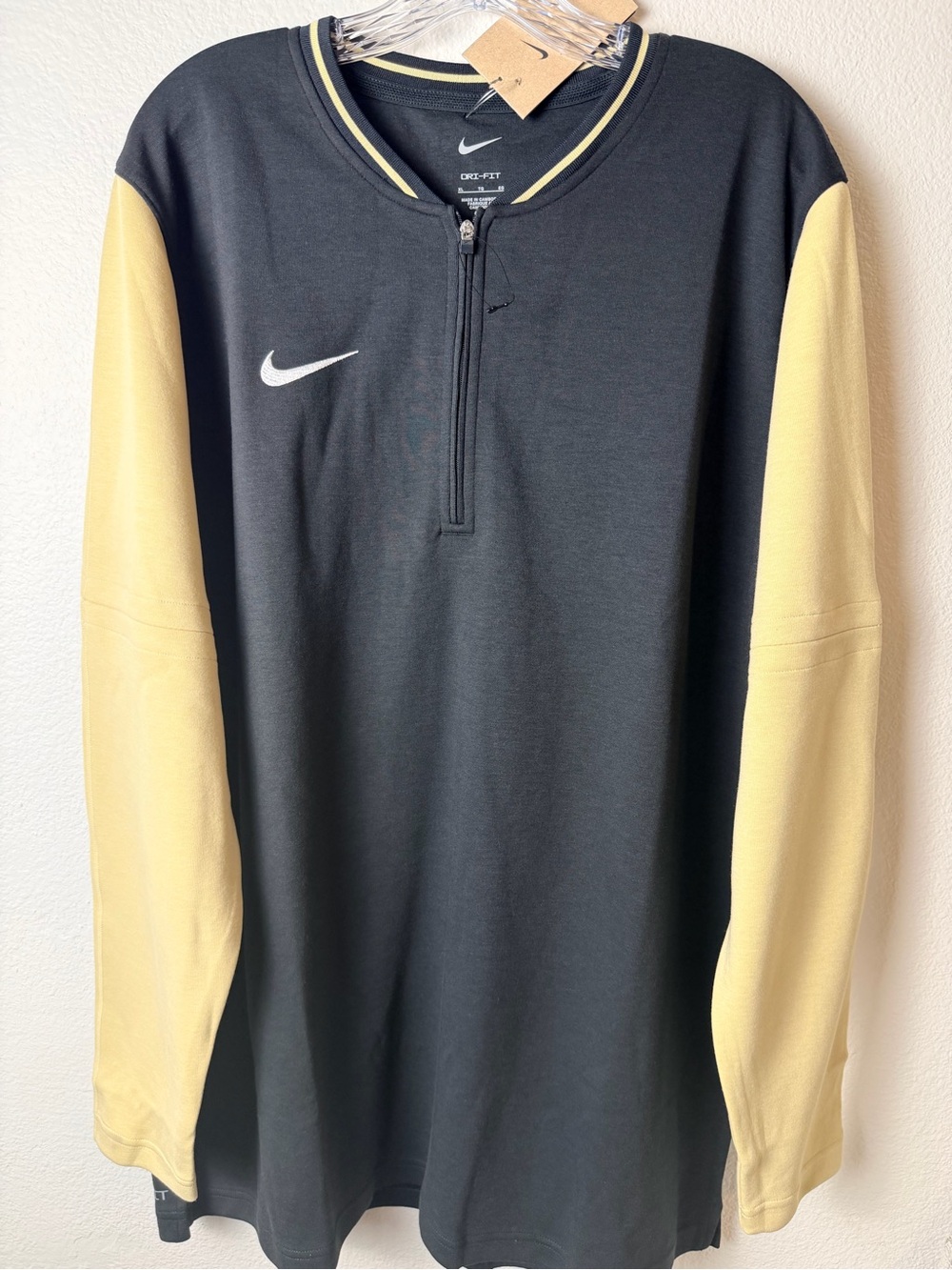Nike Dri-FIT FJ9549-014 Men’s XL 1/4 Zip Pullover Black Gold NWT $85